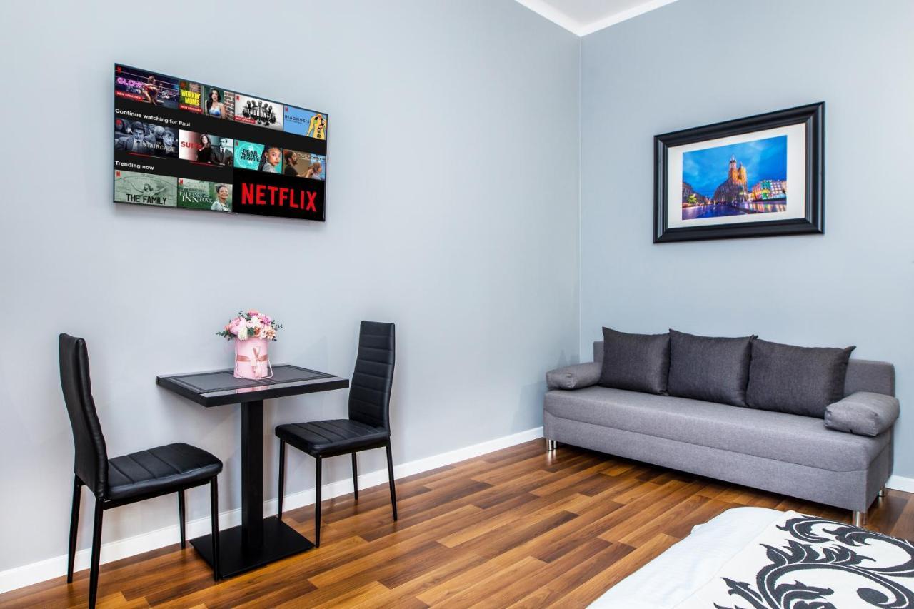 Tribeca City Center Apartments Cracovia Exterior foto