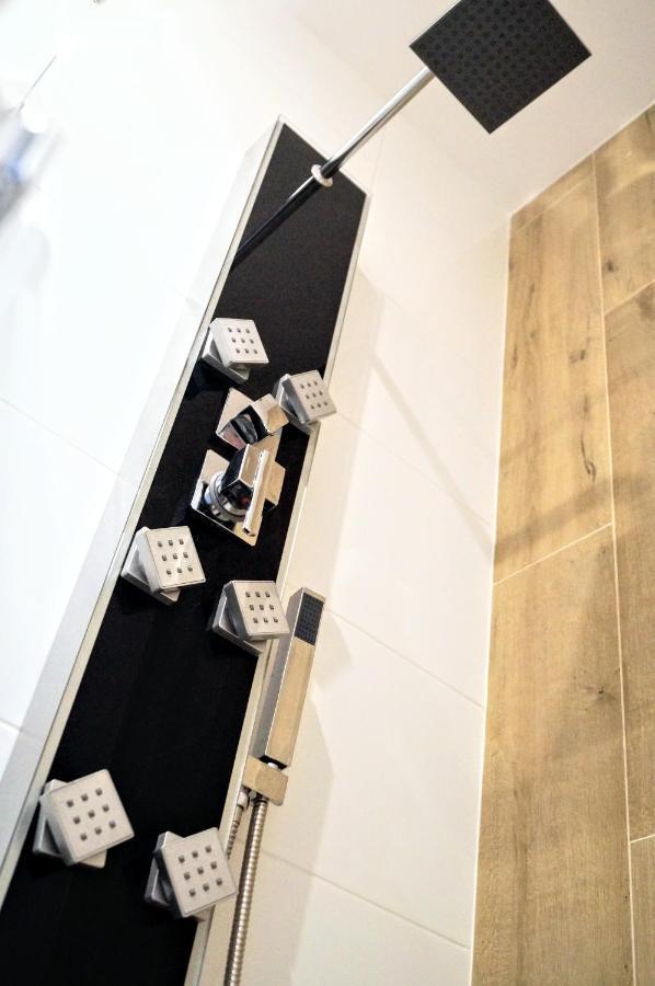 Tribeca City Center Apartments Cracovia Exterior foto